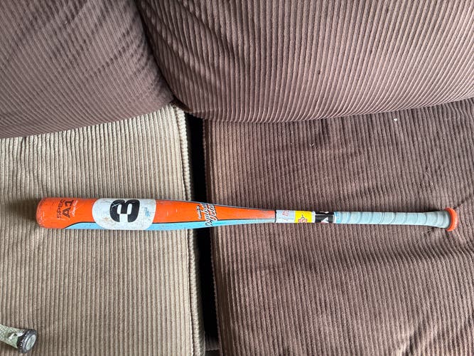 2026 Combat MFG Spec A1 Alloy BBCOR Certified Bat (-3) 31 oz 34" (Used)