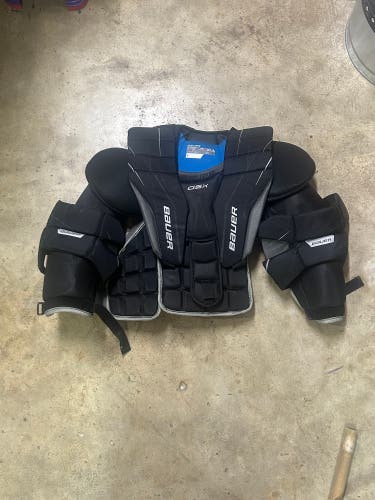 Large/Extra Large Bauer GSX Goalie Chest Protector (Used)