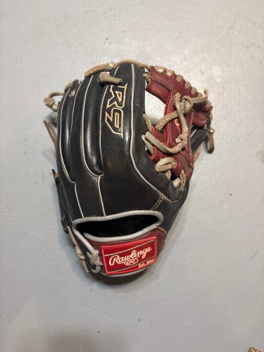 Rawlings R9 RH Infield Baseball Glove 11.5" (Used)
