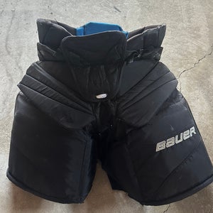 Senior Medium Bauer Elite Hockey Goalie Pants (Used)
