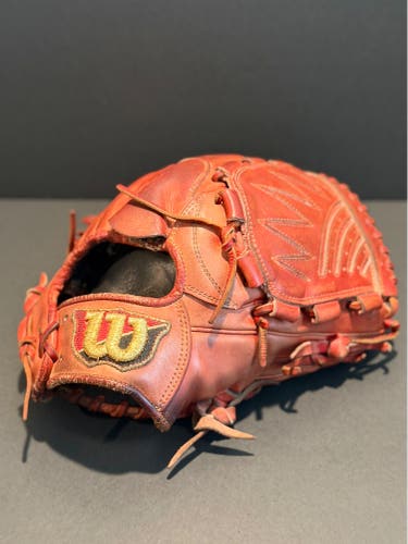 Rare Japanese Wilson Staff RH Pitcher's Baseball Glove 11.75" (Used)