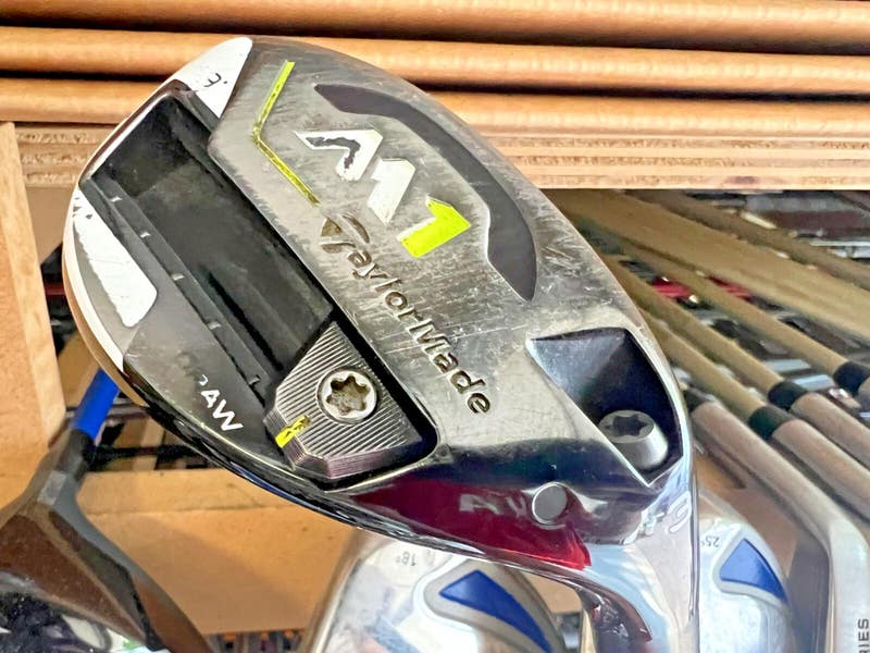 TaylorMade m1 19 (3) Rescue Hybrid with Kuro Kage Stiff Flex Shaft