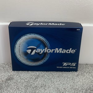 TaylorMade TP5 Balls 12 Pack (1 Dozen) (New)