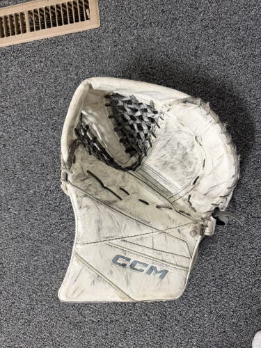 CCM Axis 2 Regular (Used)