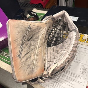 2023 Bauer Vapor Hyperlite 2 Regular (Used)