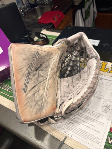 2023 Bauer Vapor Hyperlite 2 Regular (Used)