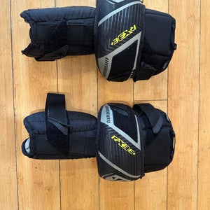 Warrior Ritual X3E+ Goalie Knee Pads Jr. (Used)