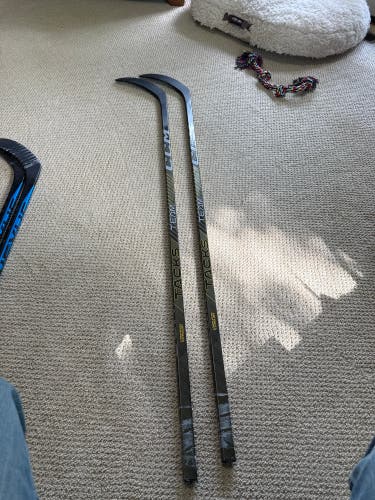 Senior CCM Super Tacks Team Right Handed Hockey Stick P29 85 Flex (New)