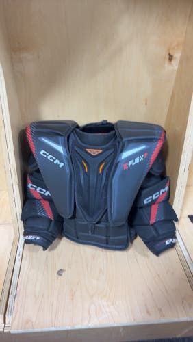 Large 2024 CCM Extreme Flex Shield 7 Goalie Chest Protector Pro Stock (Used)