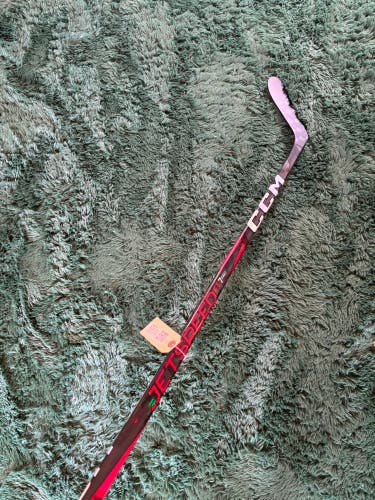 NEW REPLICA Junior CCM JetSpeed FT7 Pro Hockey Stick LH P28 40 Flex | 55.5" (See Description)
