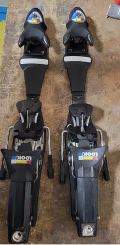 Look PX 18 Racing Ski Bindings Max Din 18 (Used)