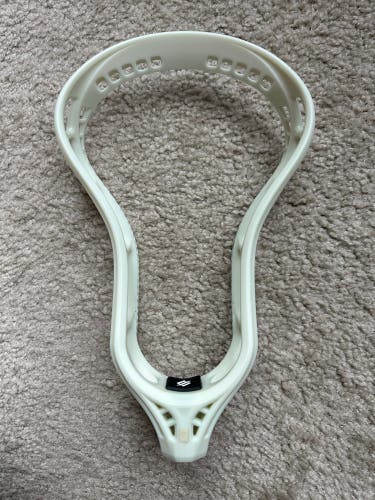 NEW StringKing Mark 3V (Bone)