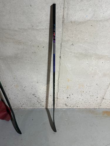 Youth CCM Ribcor Trigger 8 Pro Right Handed Hockey Stick P28 35 Flex (Used)