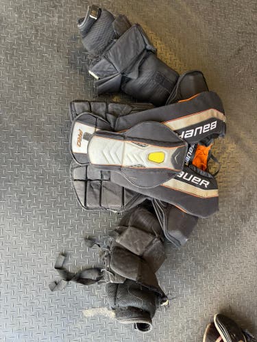 XL Bauer Pro Series Goalie Chest Protector (Used)
