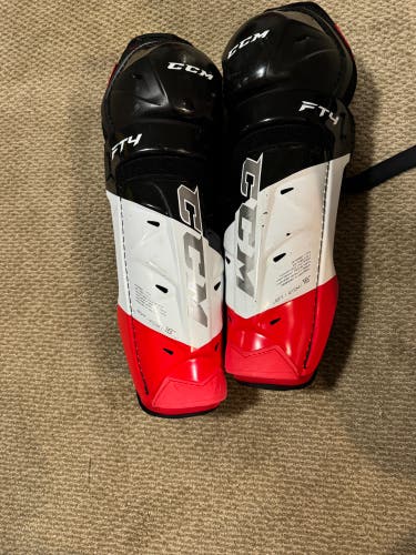 Senior CCM JetSpeed FT4 16" Shin Pads (Used)