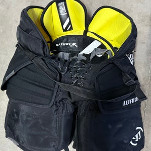 Intermediate Medium Warrior Ritual X Hockey Goalie Pants (Used)
