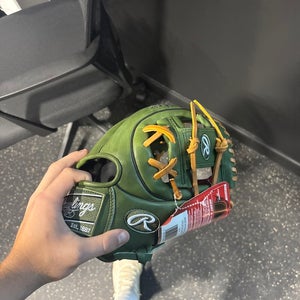 2025 Rawlings Heart of the Hide RH Infield Baseball Glove 11.5" (New)