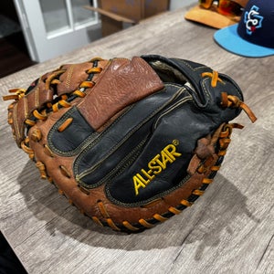 All Star CM3030 RH Catcher's Glove 33" (Used)