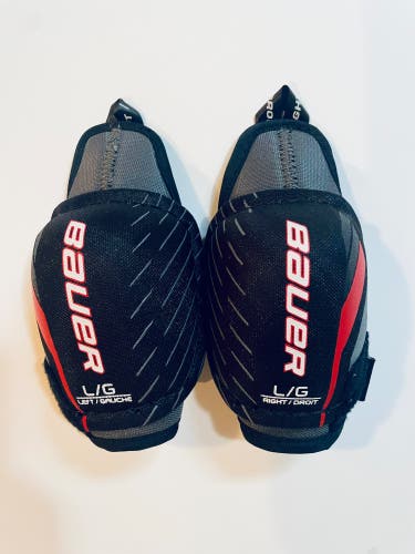 Bauer Lil Sport Elbow Pads in Youth Large (Used)
