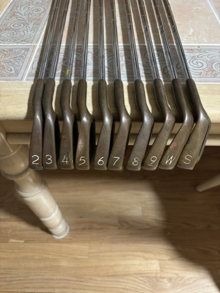 Men's Copperhead Classics 2-SW Right Handed Iron Set Regular Flex 10 Pieces 37.5" (Used)