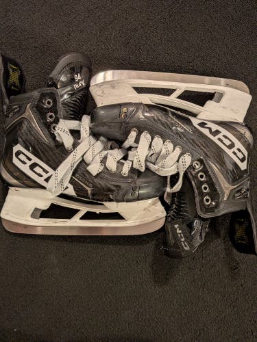 CCM Tacks XF Pro Hockey Skates Senior 8 (Regular) Ft Bauer Holder And Steel