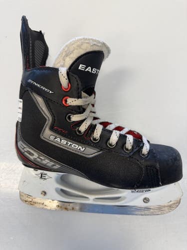Used Easton EQ30 Intermediate Hockey Skate Intermediate 3.5 11860-S000309582