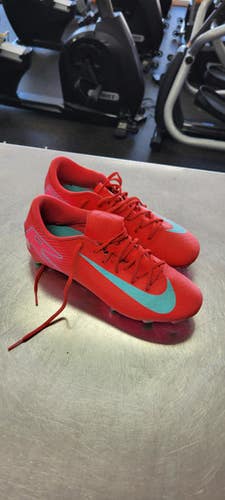 Used Nike Soccer Cleats Pink Senior 7 11497-S000158063
