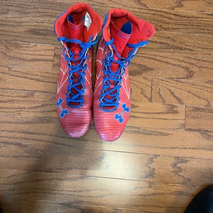 Red Men's Size 13.0 (W 14.0) Adult Under Armour Molded Cleats Cleats (Used)
