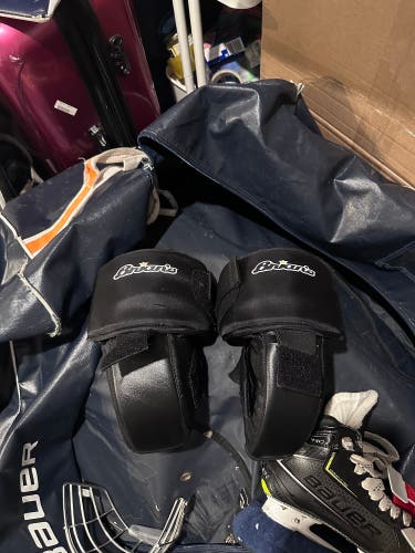Brian's Intermediate Goalie Knee pads / Guards #4