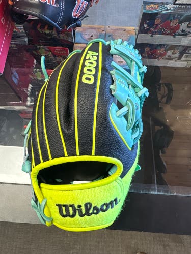 Wilson A2000 RH Infield Baseball Glove 11.5" (New)