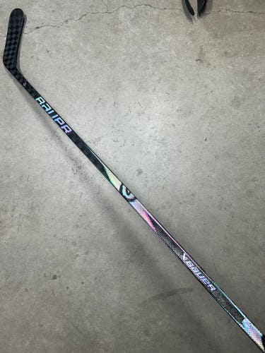 87 Flex P92M Senior Bauer Proto2 Right Hand Hockey Stick Pro Stock (Used)