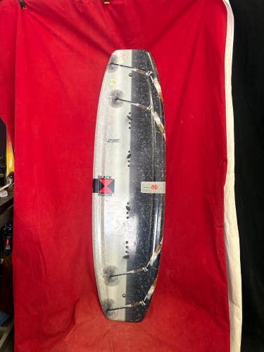 Wakeboard: Hydroslide Black Widow wakeboard deck, 140cm