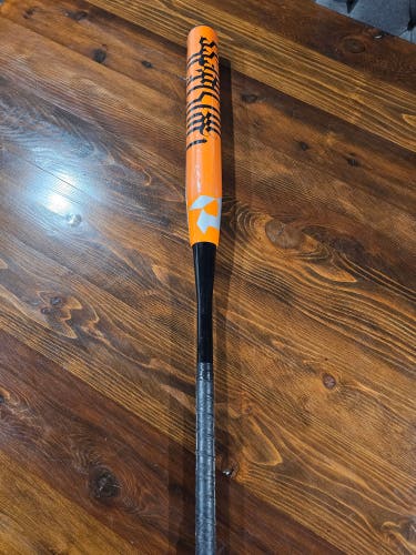 2026 DeMarini Twisted Mistress Composite Bat (-9) 25 oz 34" (New)