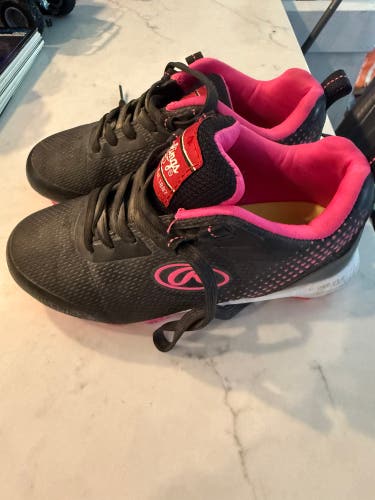Pink Women's 12K (Little Kids) Youth Rawlings Low Top Molded Cleats (Used)