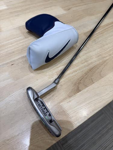 Nike Method Putter 36" Right Hand MINT