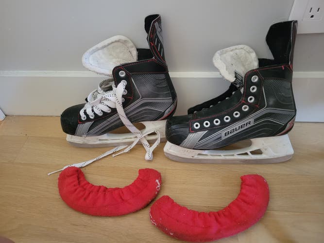 Bauer Hockey Skates 7.5 (Used)