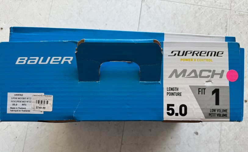 Black 2022 Bauer Supreme Mach Hockey Skates Regular Width Size 5 (Used)