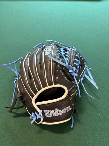 Wilson A950 RH Baseball Glove 11.75" (Used)