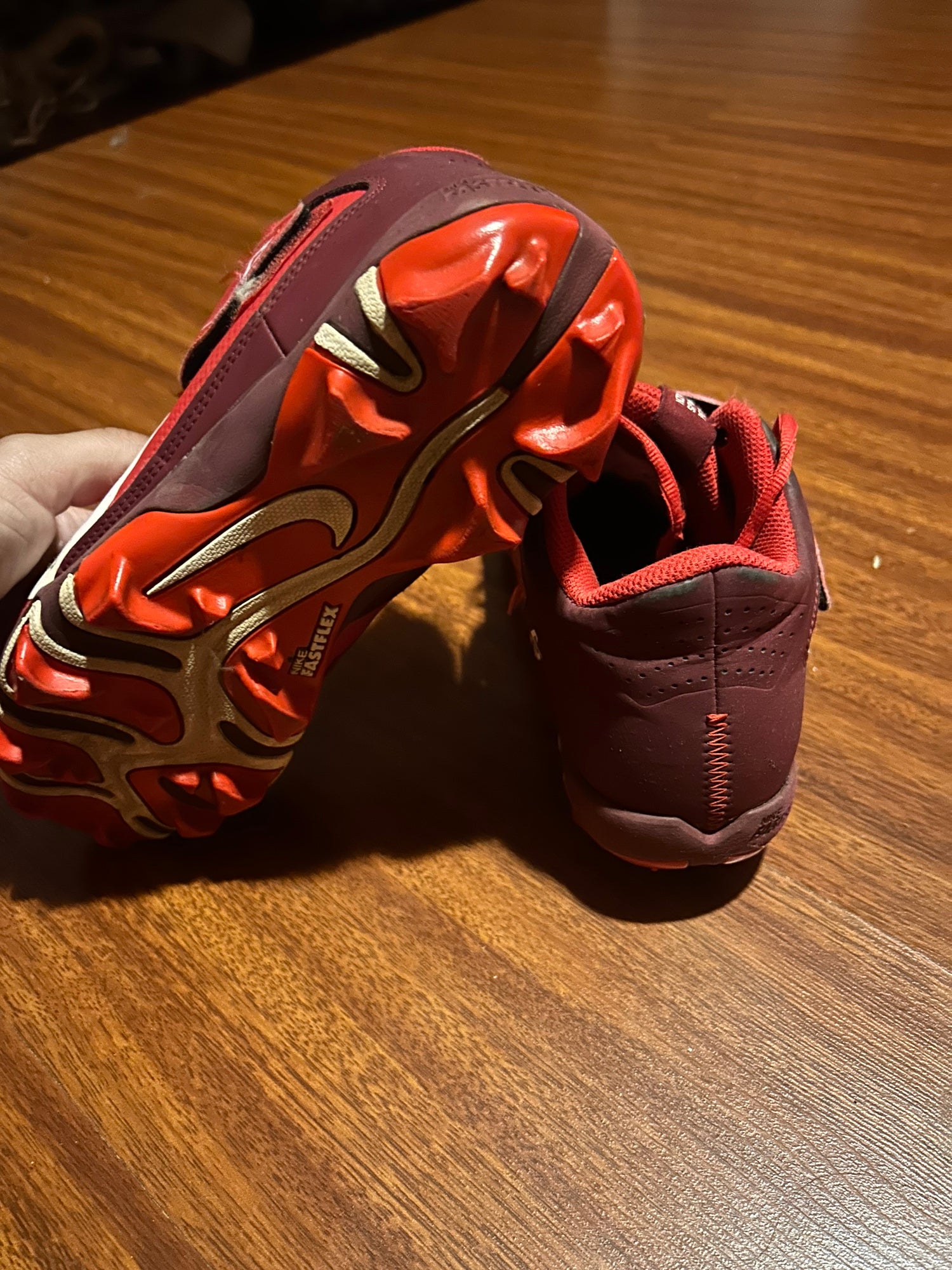 Red Men's Size M 7.5 (W 8.5) Nike Trout High Top Molded Cleats