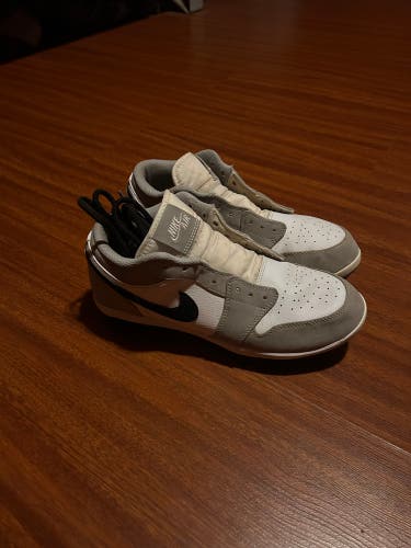White Men's Size M 8.5 (W 9.5) Adult Air Jordan Molded Cleats Cleats (Used)