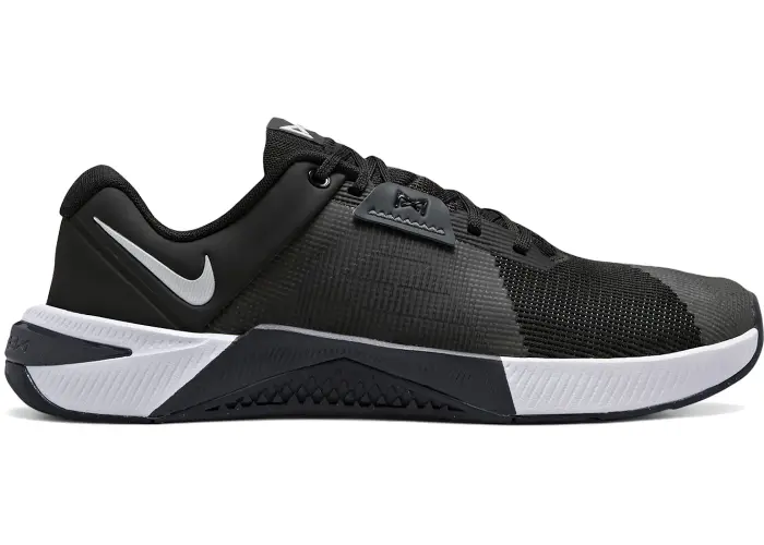 Size 6 - Nike Metcon 10 Black White Women's (NO BOX) HQ2620-001