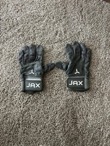JAX youth Medium Batting Gloves in gray (Used)
