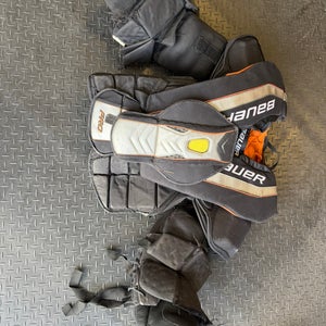 XL Bauer Pro Series Goalie Chest Protector (Used)