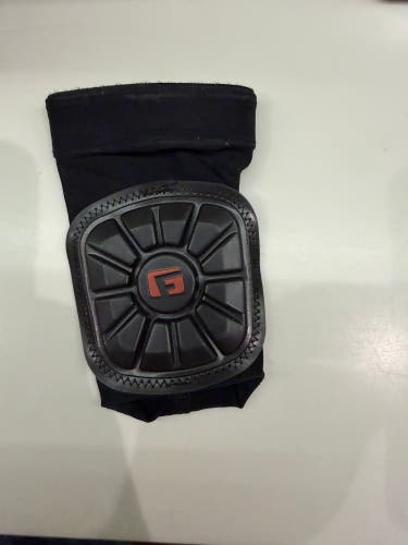Black Junior Wrist Guards (New)