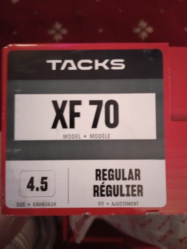 CCM Tacks XF 70 Hockey Skates Regular Width Size 4.5 (New)