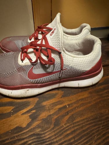 Oklahoma Sooners Nike Free Run Shoes