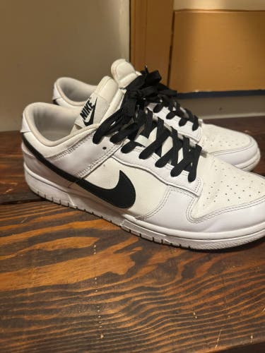Nike Dunk Reverse Panda