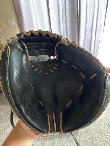 Rawlings Heart of the hide RH Catcher's Glove 34" (Used)