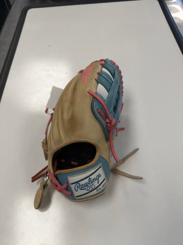 Rawlings Heart of the Hide RH Outfield Baseball Glove 12.25" (Used)