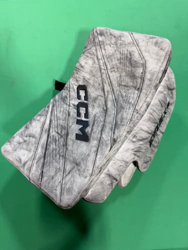 CCM EFlex 6 Goalie Blocker Regular | Senior